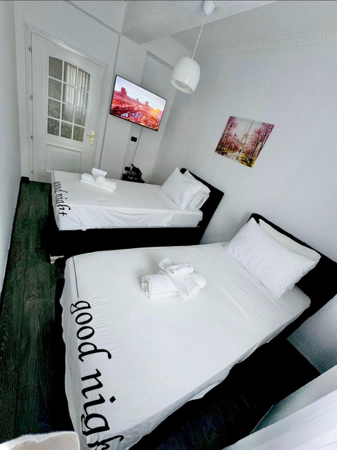 Darli Dibra Villa *